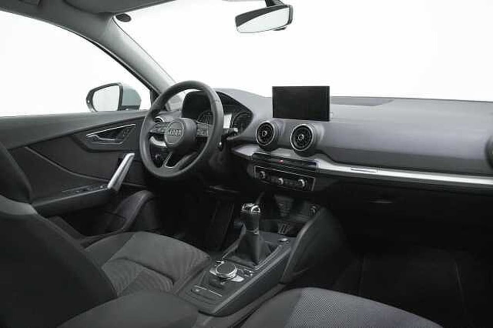 Audi Q2 usata a Como (7)