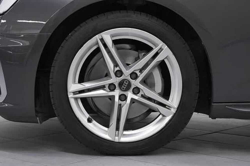 Audi A4 Avant usata a Como (12)