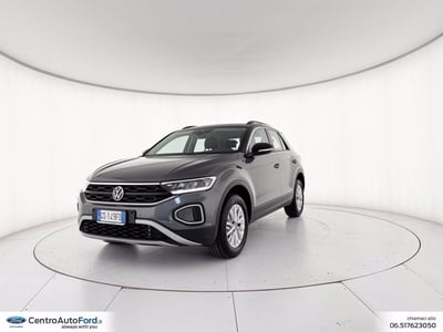 Volkswagen T-Roc 1.5 tsi Life del 2024 usata a Albano Laziale