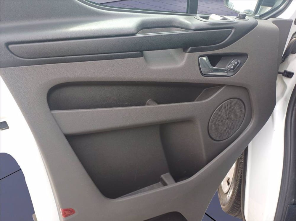 Ford Transit Custom Furgone usata a Milano (17)