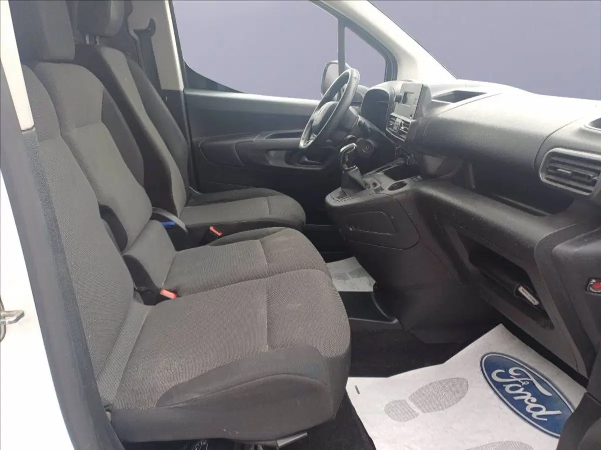 Toyota Proace City Furgone usata a Milano (15)