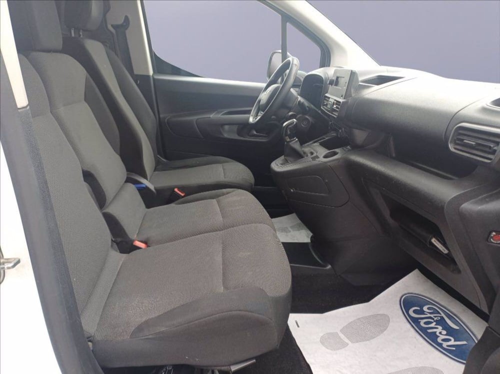 Toyota Proace City Furgone usata a Milano (15)