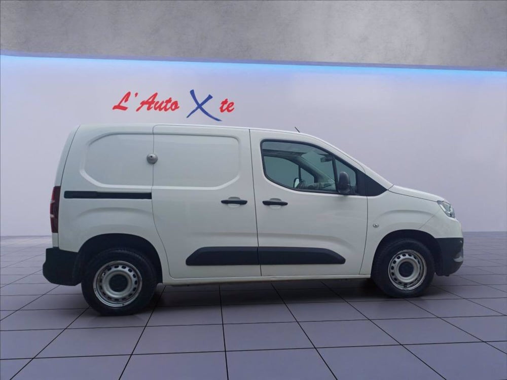Toyota Proace City Furgone usata a Milano (4)