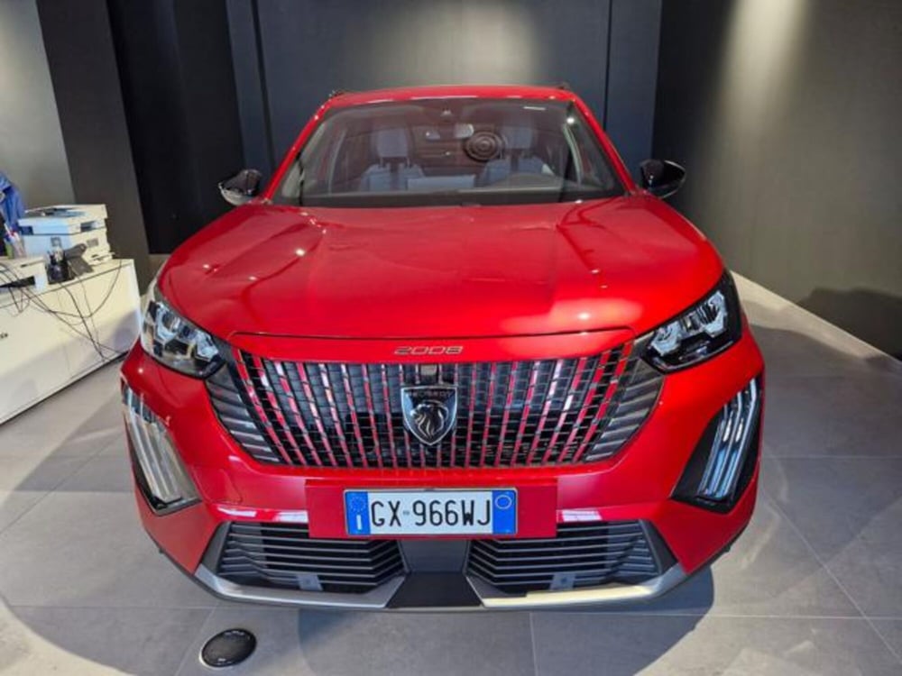 Peugeot 2008 nuova a Salerno (3)