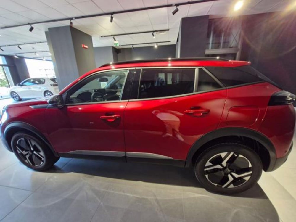 Peugeot 2008 nuova a Salerno (9)
