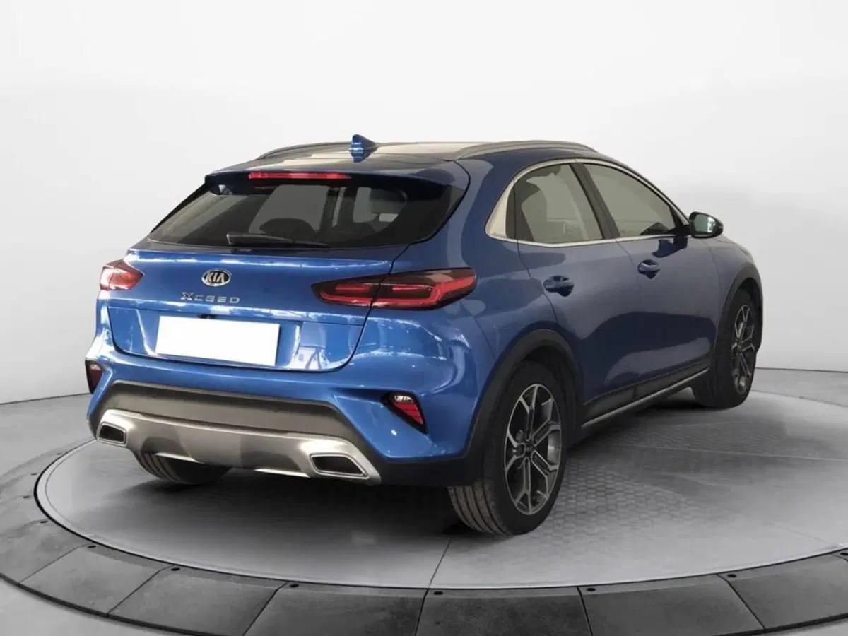 Kia XCeed usata a Torino (4)