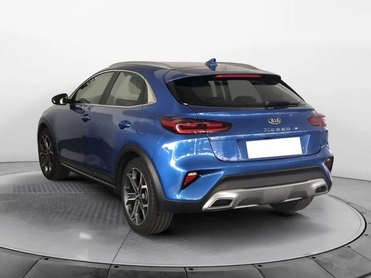 Kia XCeed usata a Torino (6)