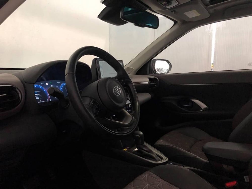 Toyota Yaris Cross usata a Torino (10)