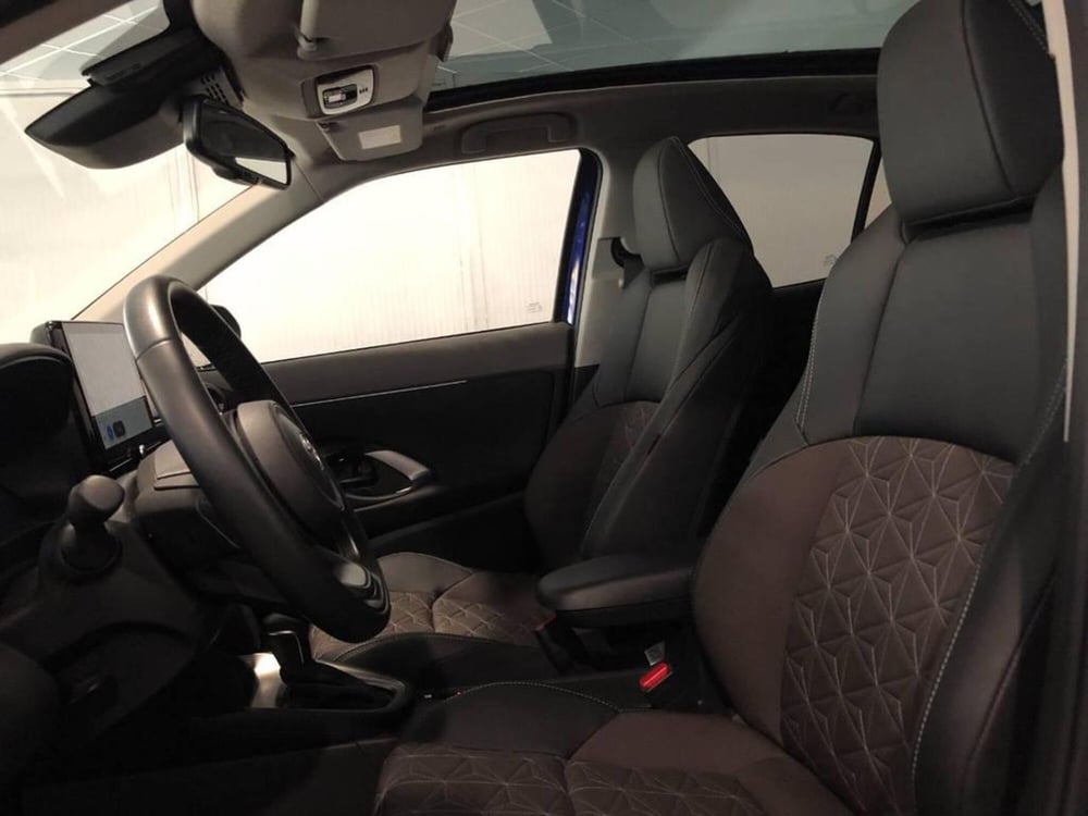Toyota Yaris Cross usata a Torino (11)