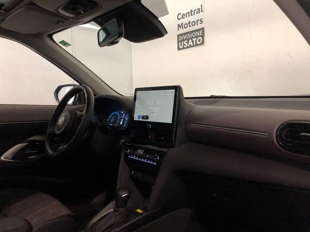 Toyota Yaris Cross usata a Torino (9)
