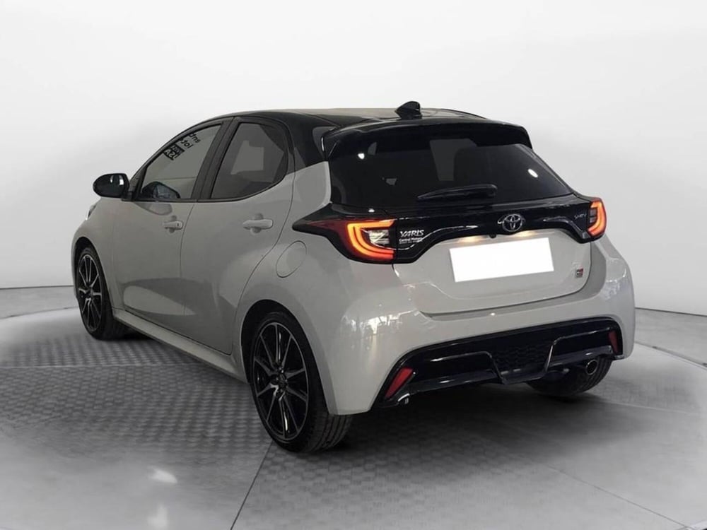 Toyota Yaris Cross usata a Torino (6)