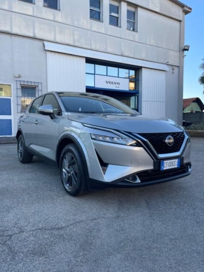 Nissan Qashqai 1.3 mhev Business 2wd 158cv xtronic del 2024 usata a Novara