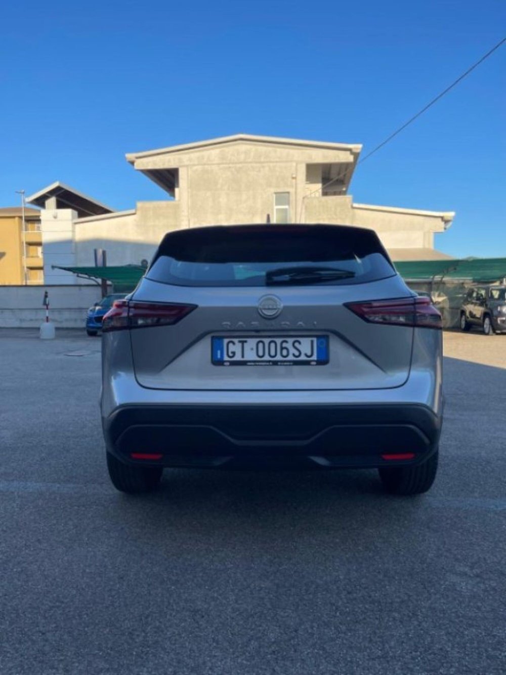 Nissan Qashqai usata a Novara (5)