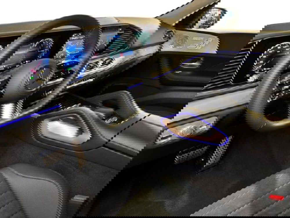 Mercedes-Benz EQB nuova a Bologna (11)