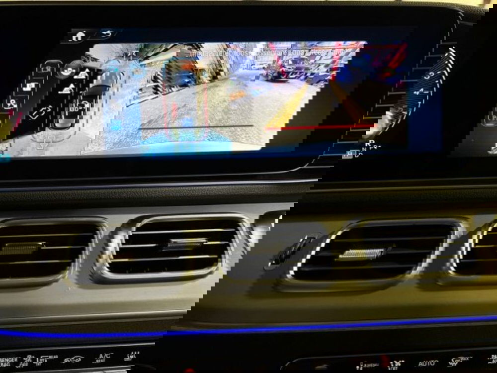 Mercedes-Benz EQB nuova a Bologna (12)