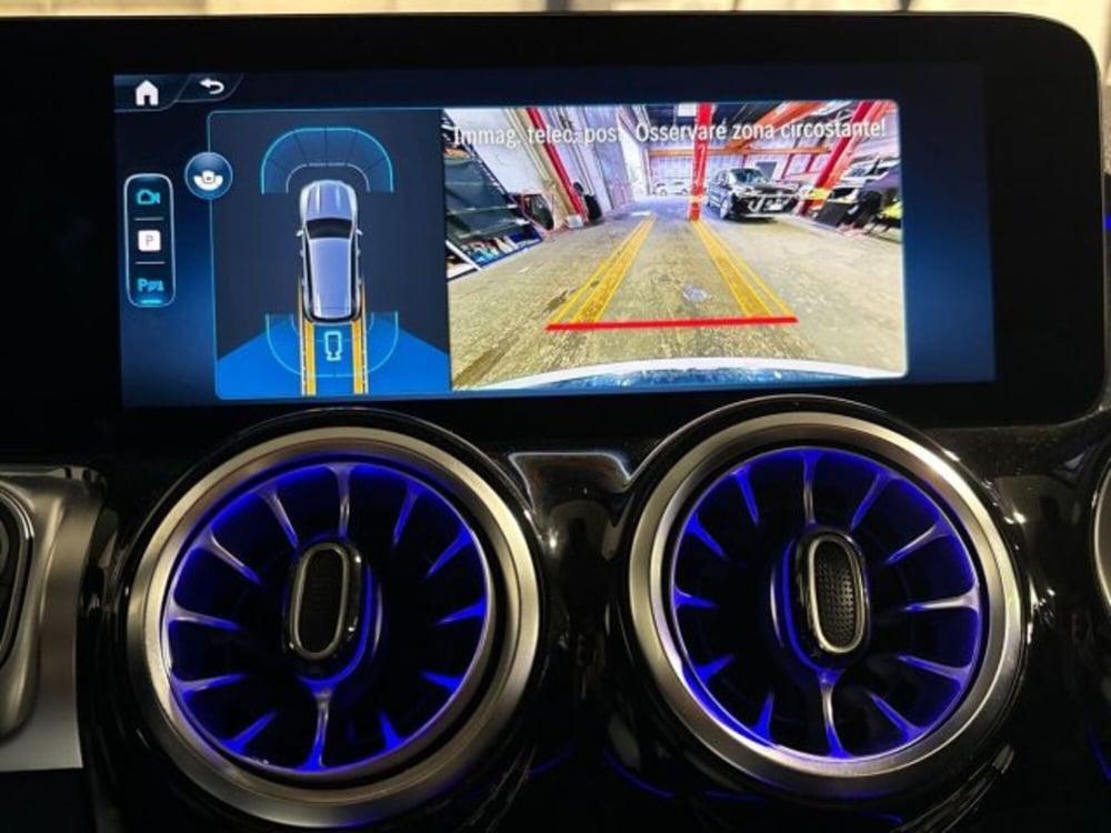Mercedes-Benz GLB nuova a Bologna (12)