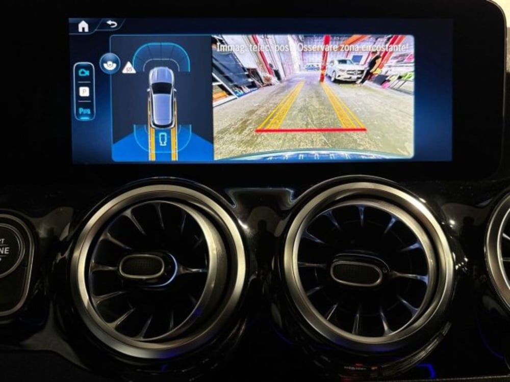 Mercedes-Benz GLA SUV nuova a Bologna (12)
