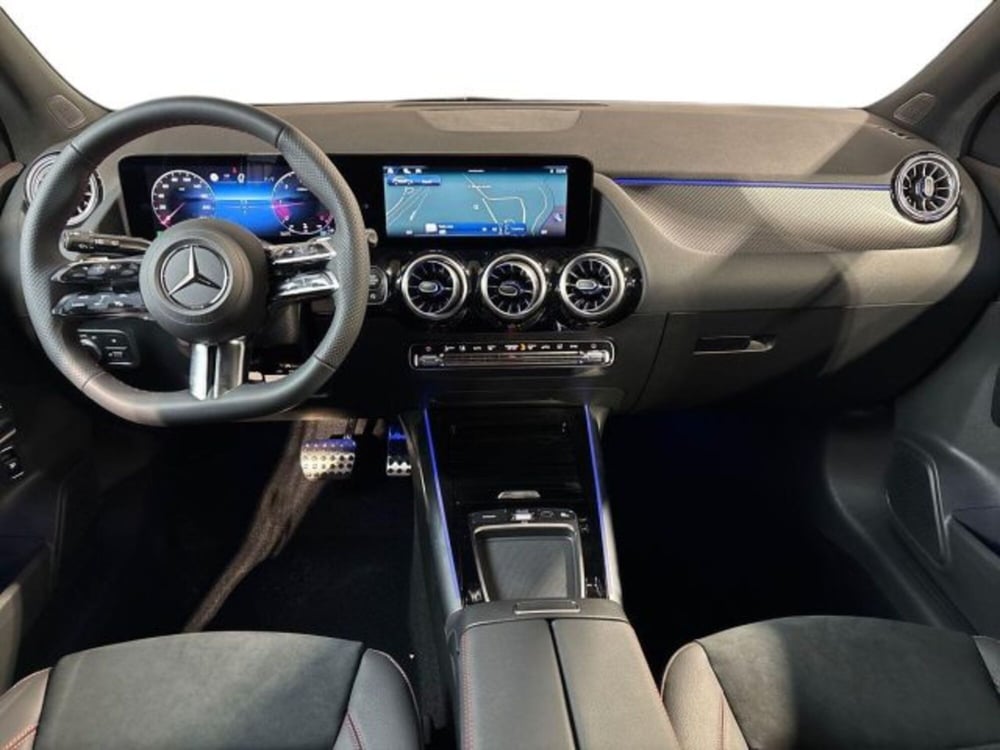 Mercedes-Benz GLA SUV nuova a Bologna (13)