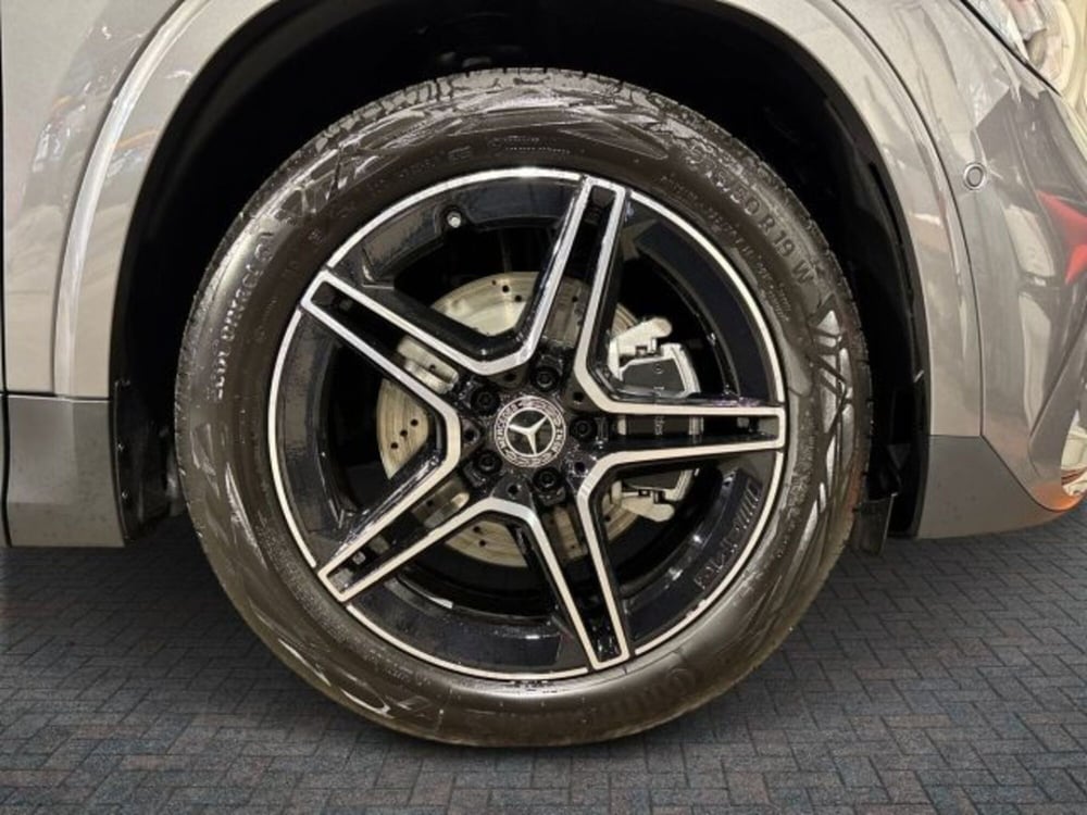 Mercedes-Benz GLA SUV nuova a Bologna (8)