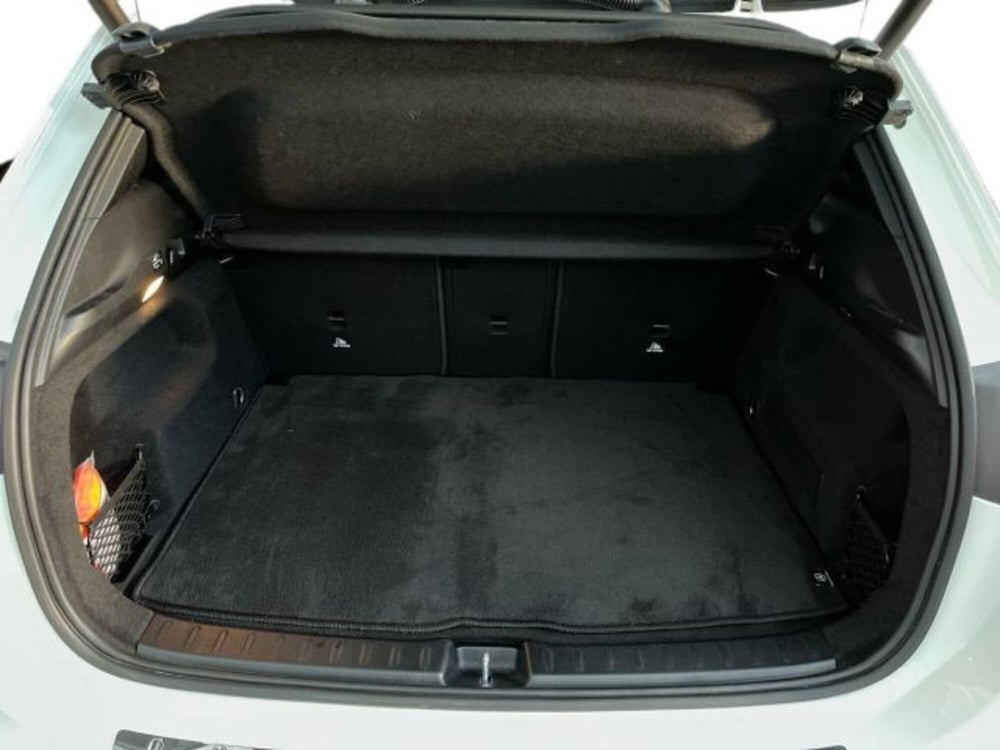 Mercedes-Benz GLA SUV usata a Verona (13)
