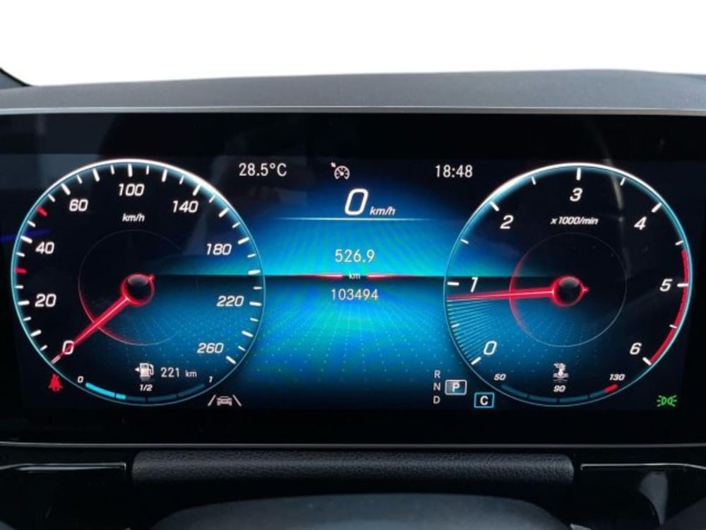 Mercedes-Benz GLA SUV usata a Verona (8)