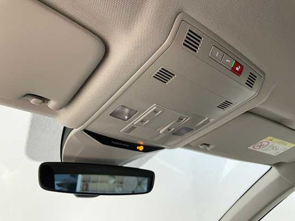 Volkswagen T-Roc nuova a Ravenna (19)