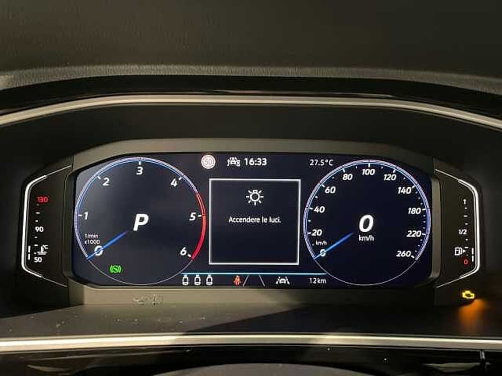 Volkswagen T-Roc nuova a Ravenna (13)