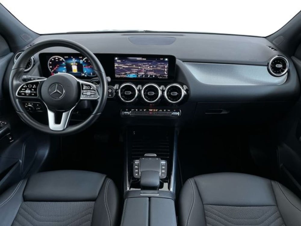 Mercedes-Benz GLA SUV usata a Verona (8)