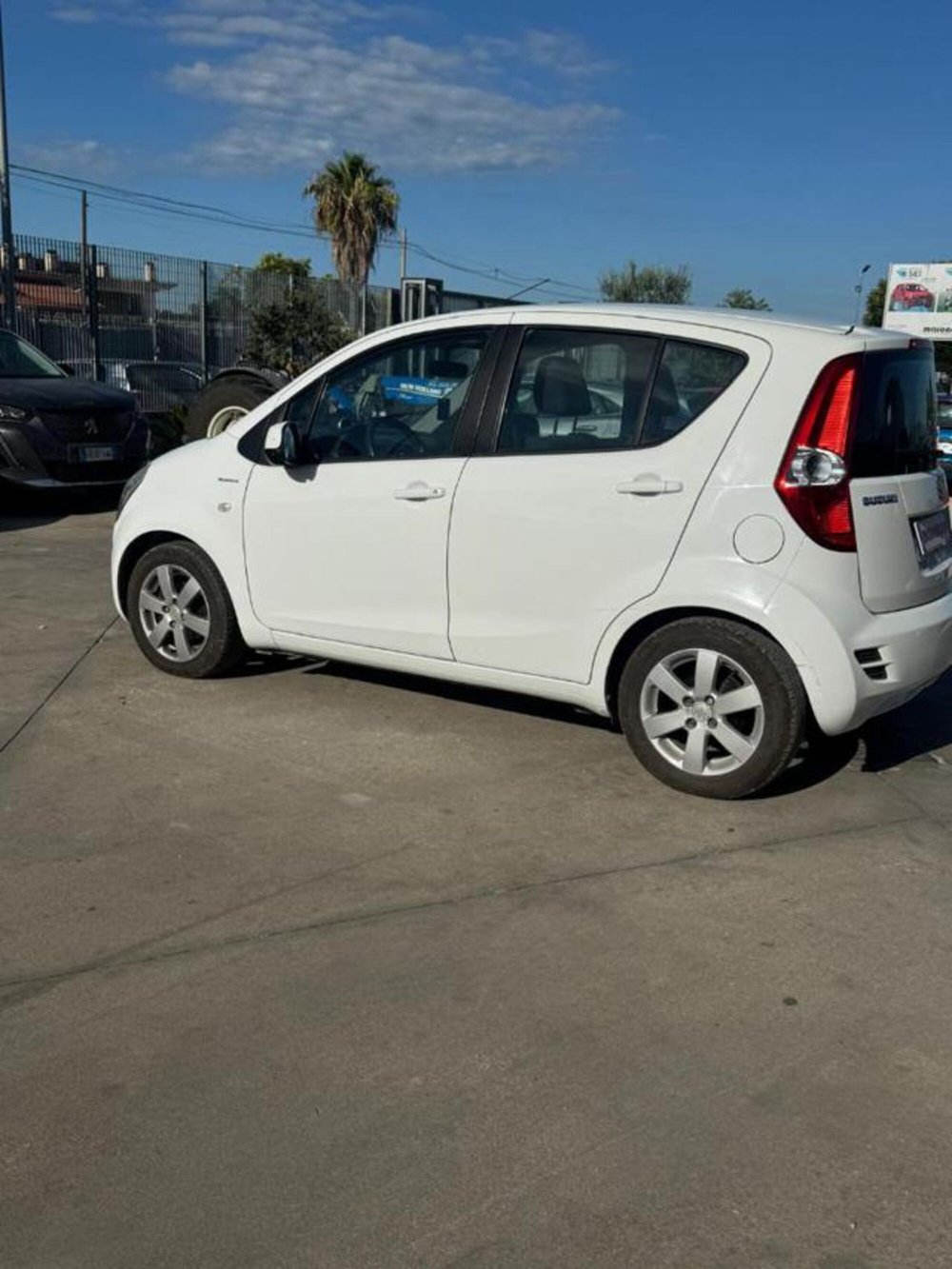 Suzuki Splash usata a Caserta (3)