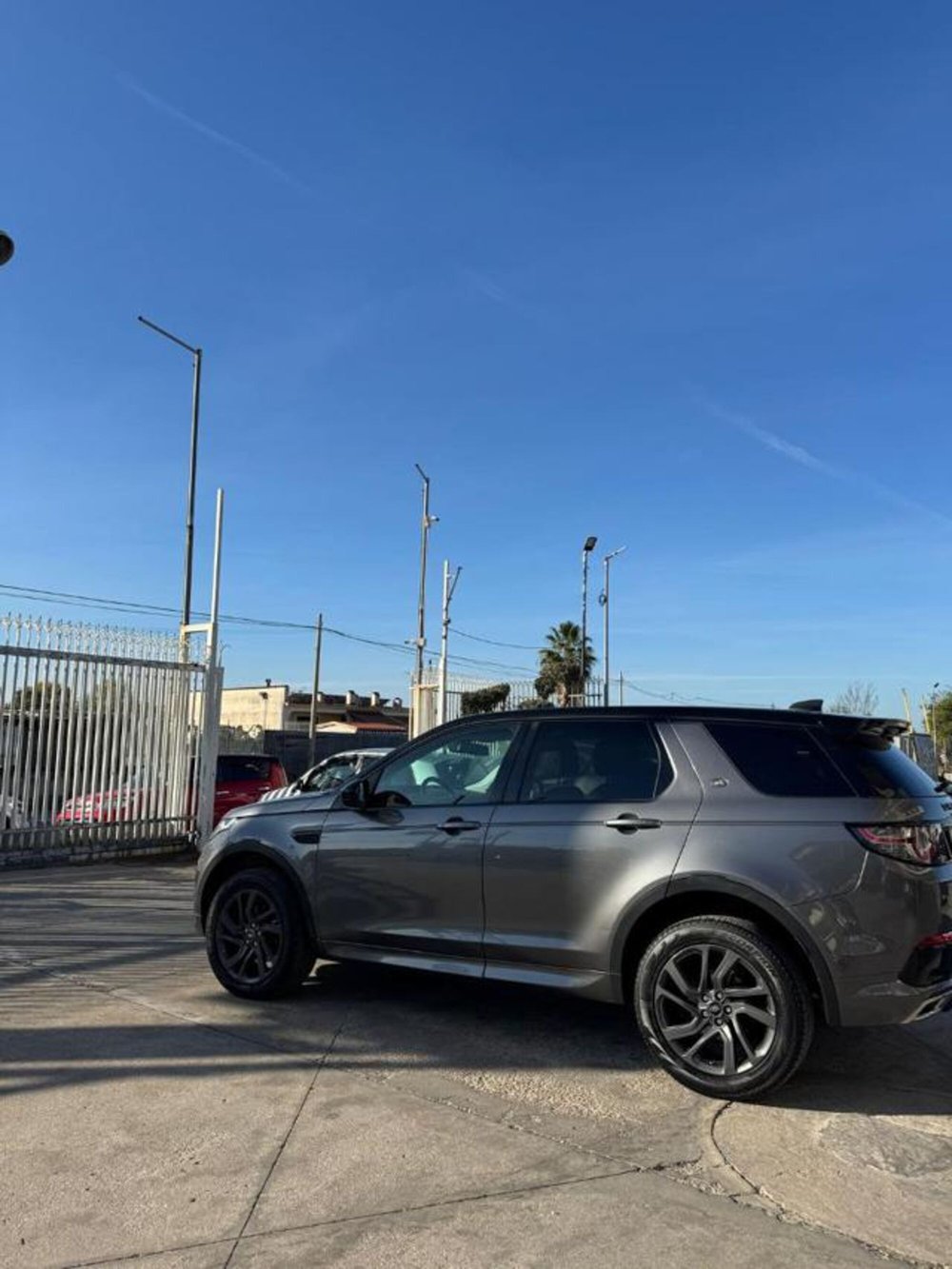 Land Rover Discovery Sport usata a Caserta (4)