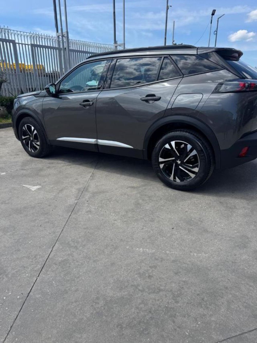 Peugeot 2008 usata a Caserta (4)