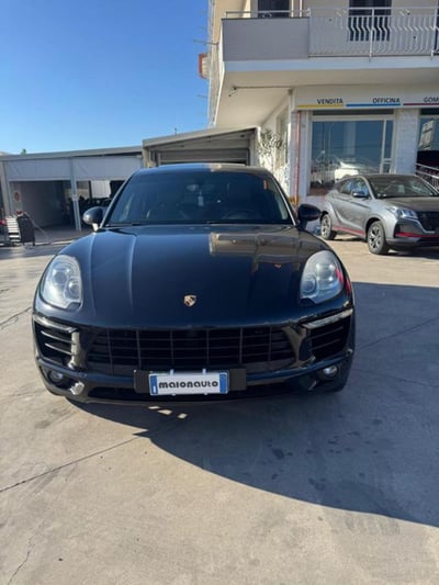 Porsche Macan S Diesel del 2015 usata a Parete