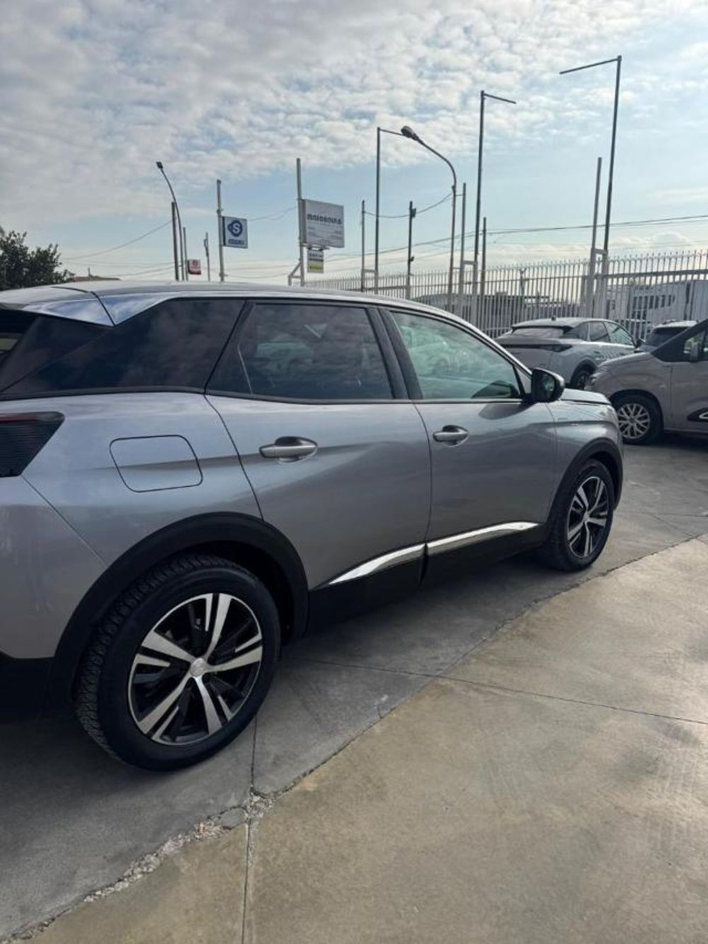 Peugeot 3008 usata a Caserta (6)