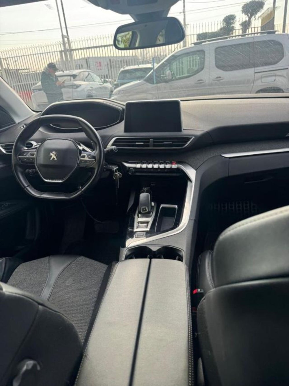 Peugeot 3008 usata a Caserta (9)