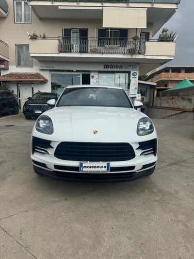 Porsche Macan 2.0 del 2019 usata a Parete