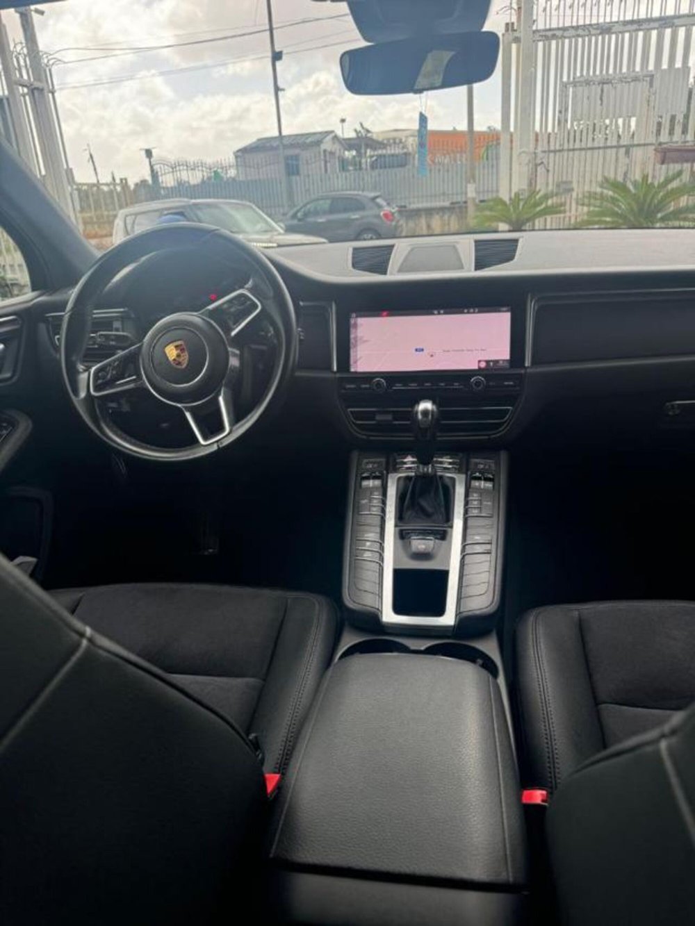 Porsche Macan usata a Caserta (10)