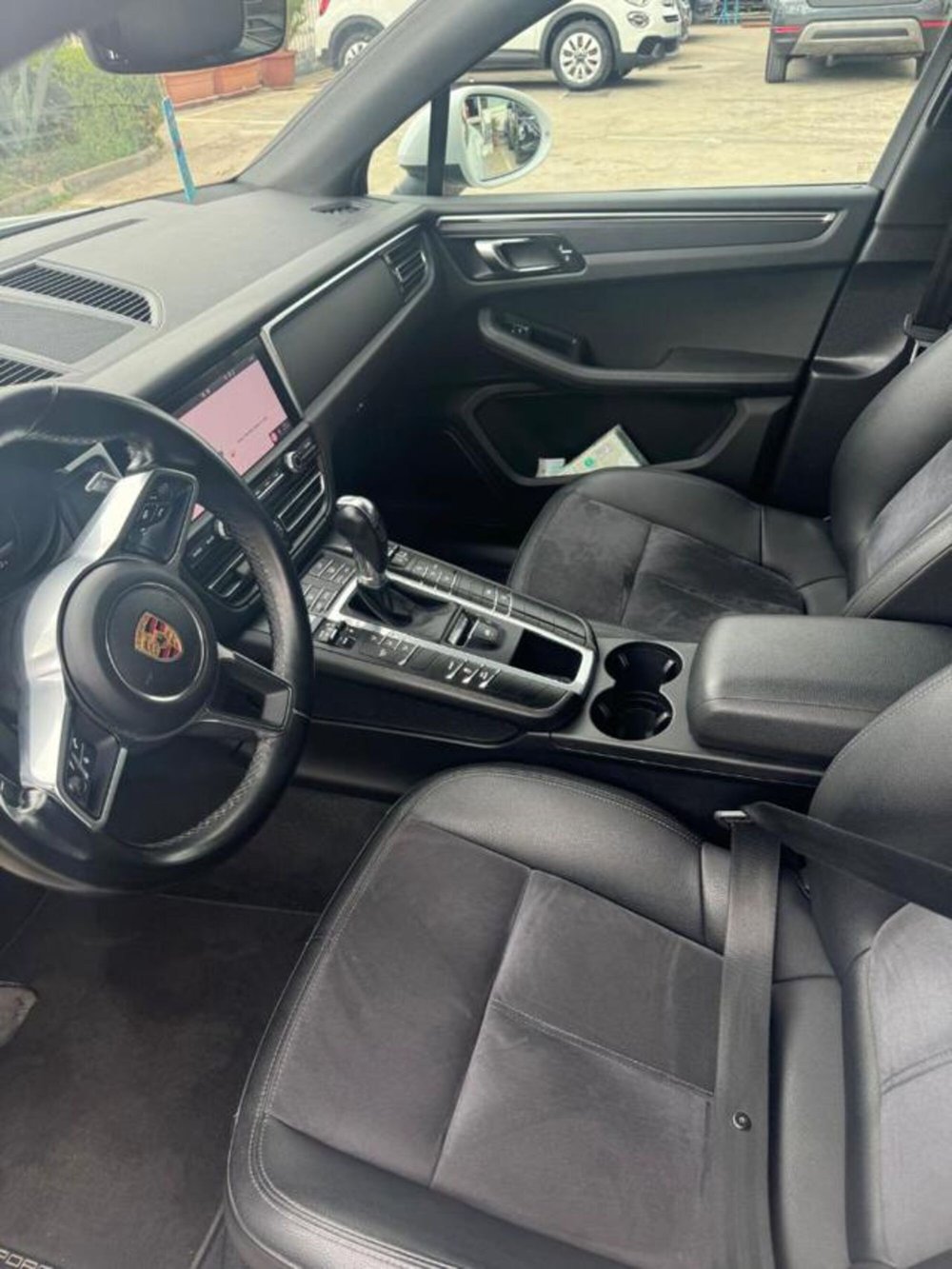 Porsche Macan usata a Caserta (11)
