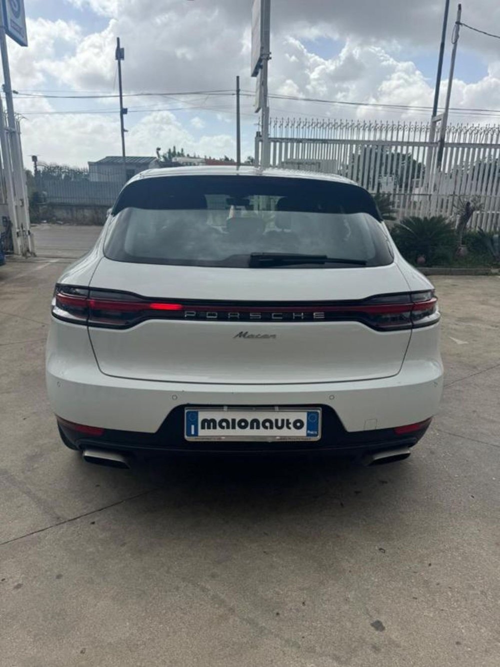 Porsche Macan usata a Caserta (5)