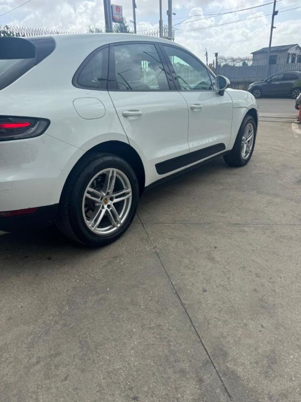 Porsche Macan usata a Caserta (6)