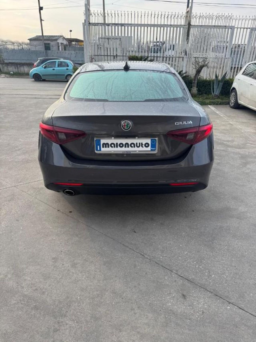 Alfa Romeo Giulia usata a Caserta (5)