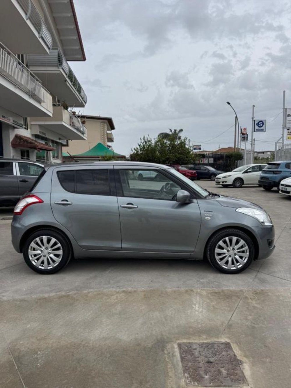 Suzuki Swift usata a Caserta (6)