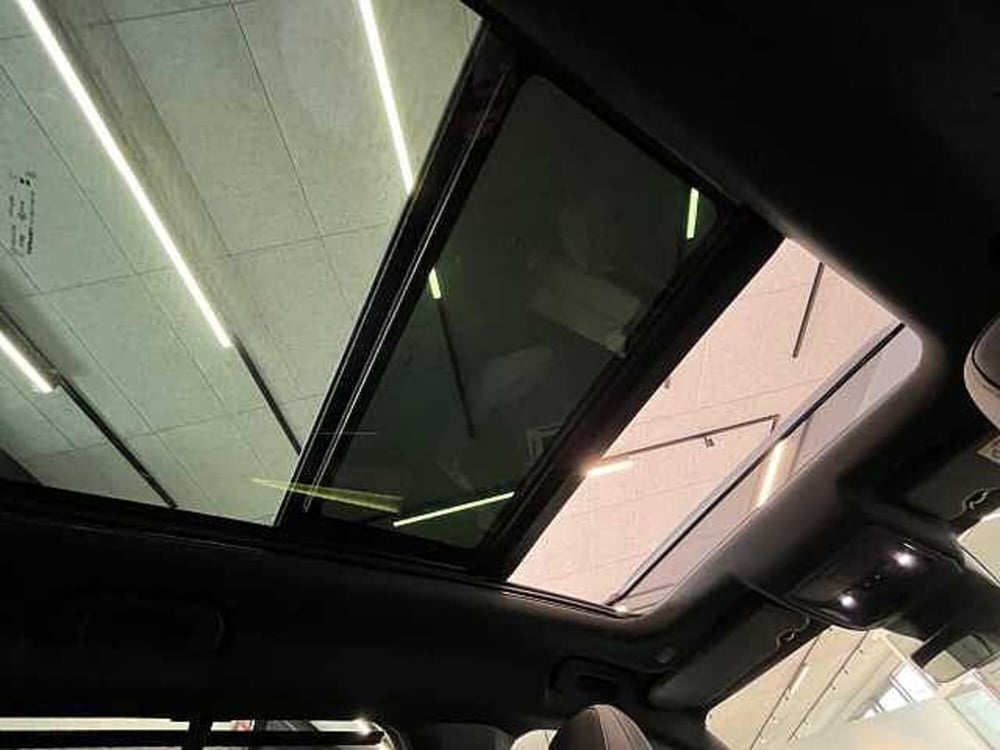 Peugeot 5008 nuova a Venezia (15)