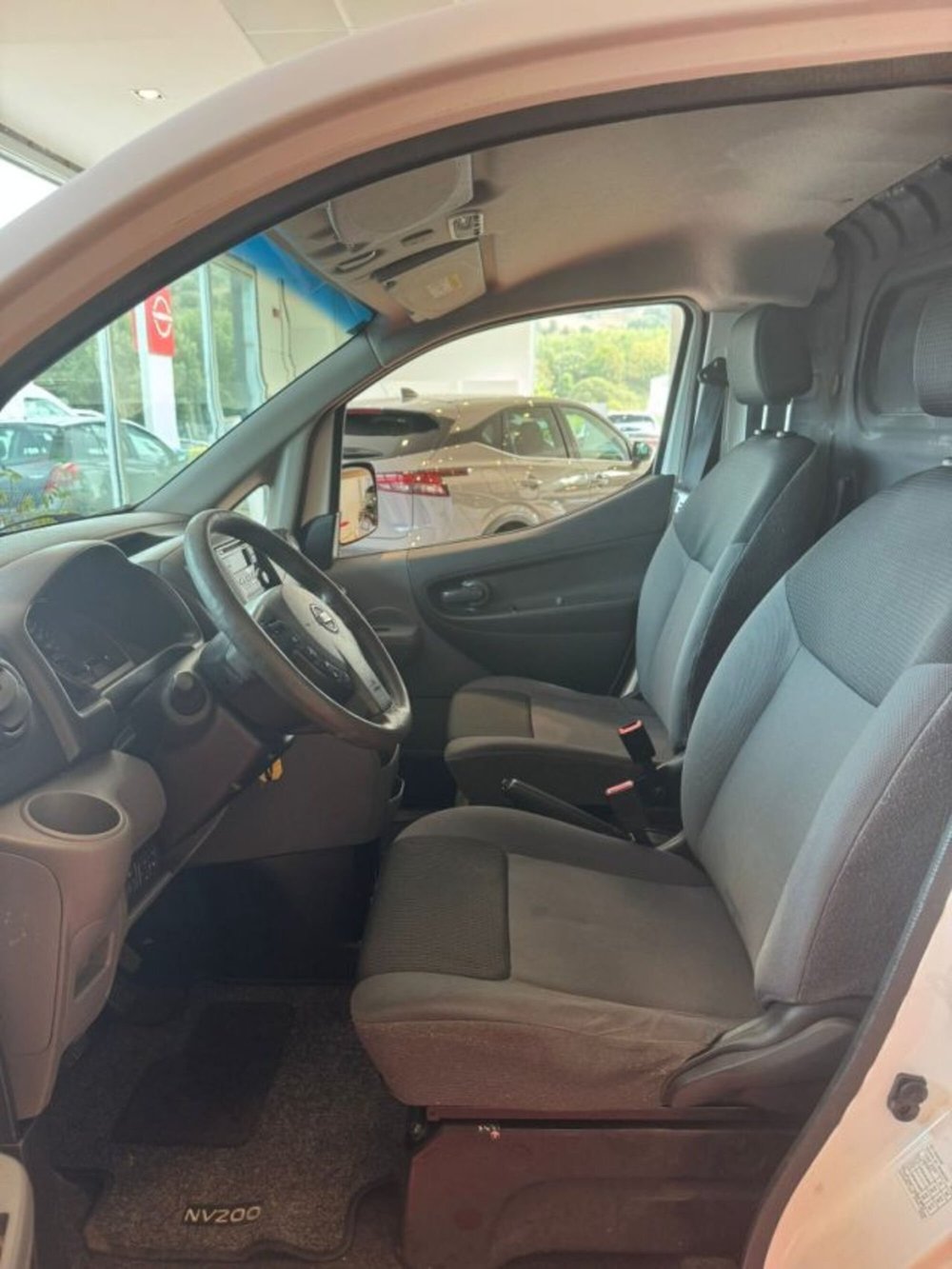 Nissan NV200 usata a Sassari (9)