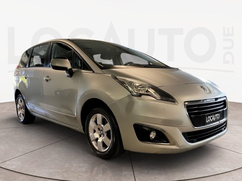 Peugeot 5008 usata a Torino (2)