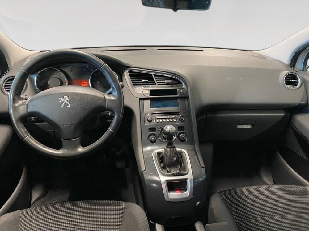Peugeot 5008 usata a Torino (5)