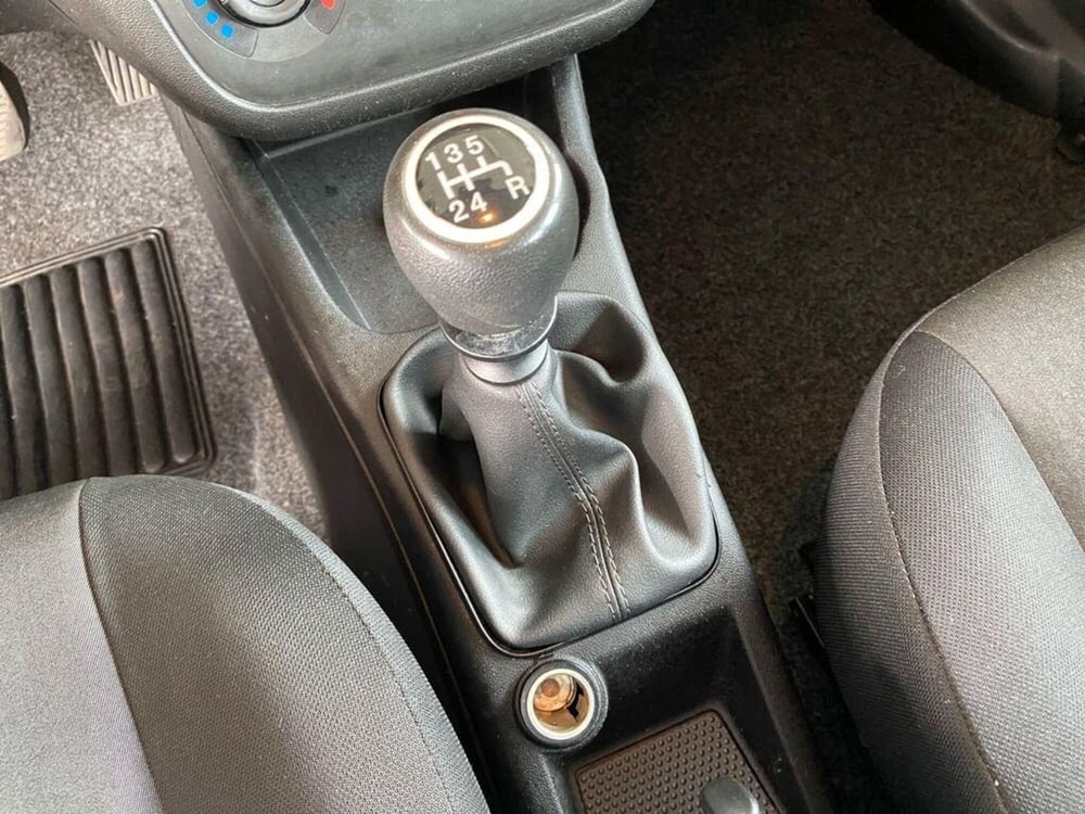 Fiat Punto usata a Torino (11)