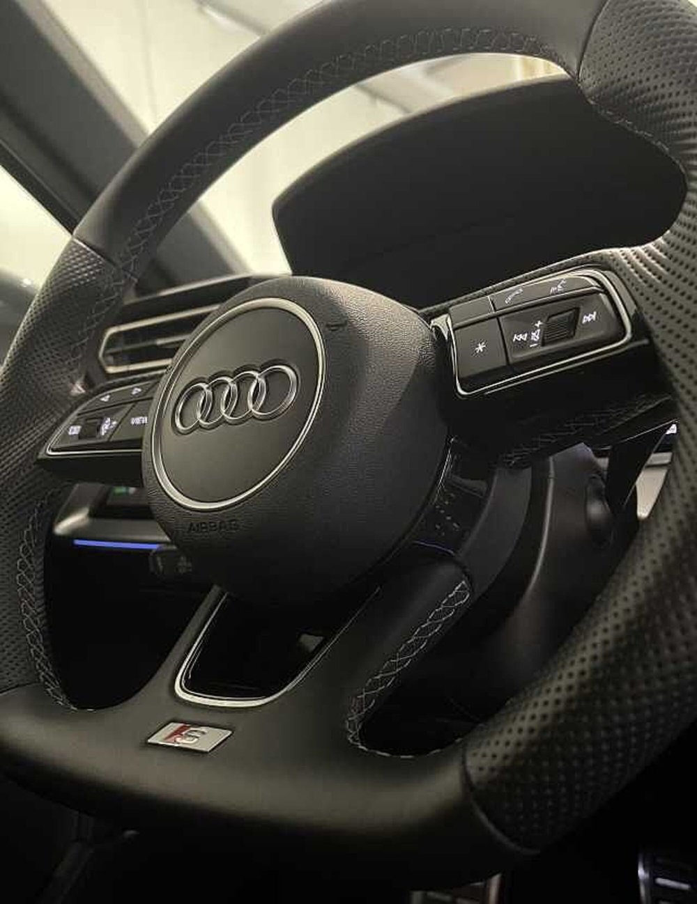 Audi A3 Sedan usata a Genova (9)