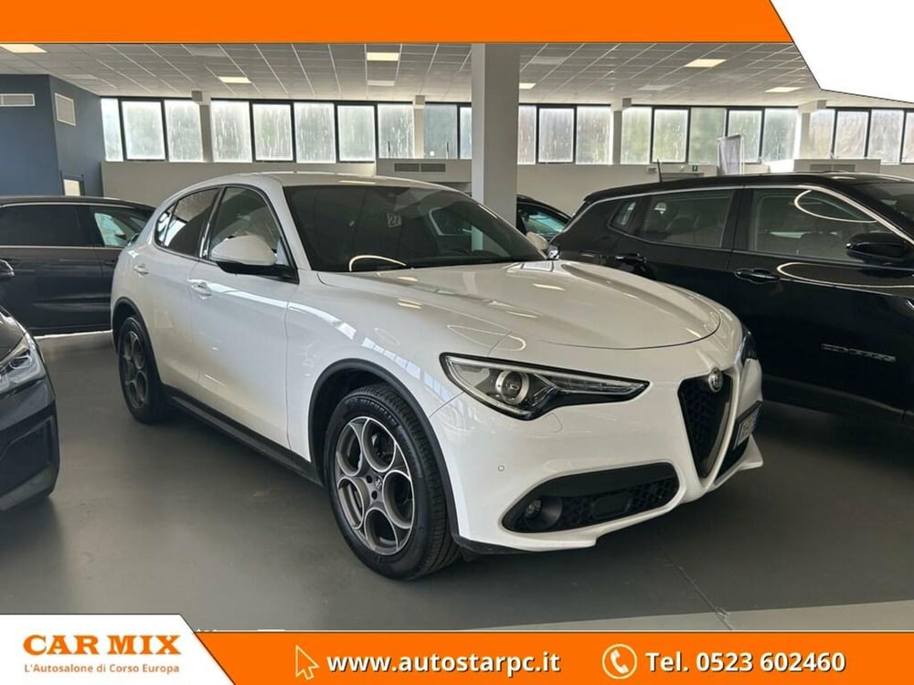 Alfa Romeo Stelvio usata a Piacenza (3)