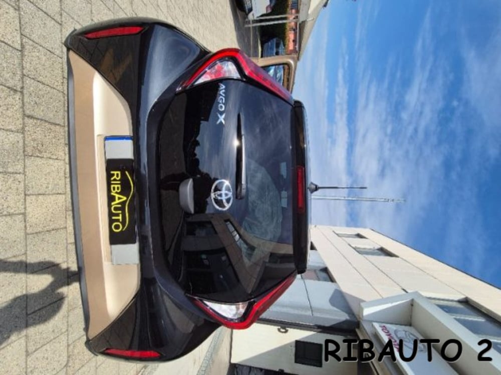 Toyota Aygo X usata a Cuneo (11)