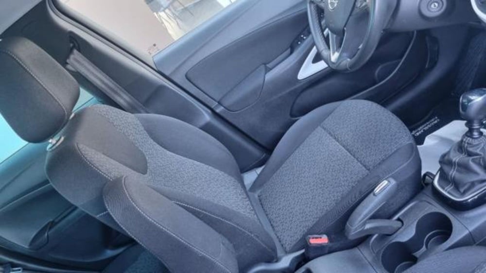 Opel Crossland usata a Savona (19)